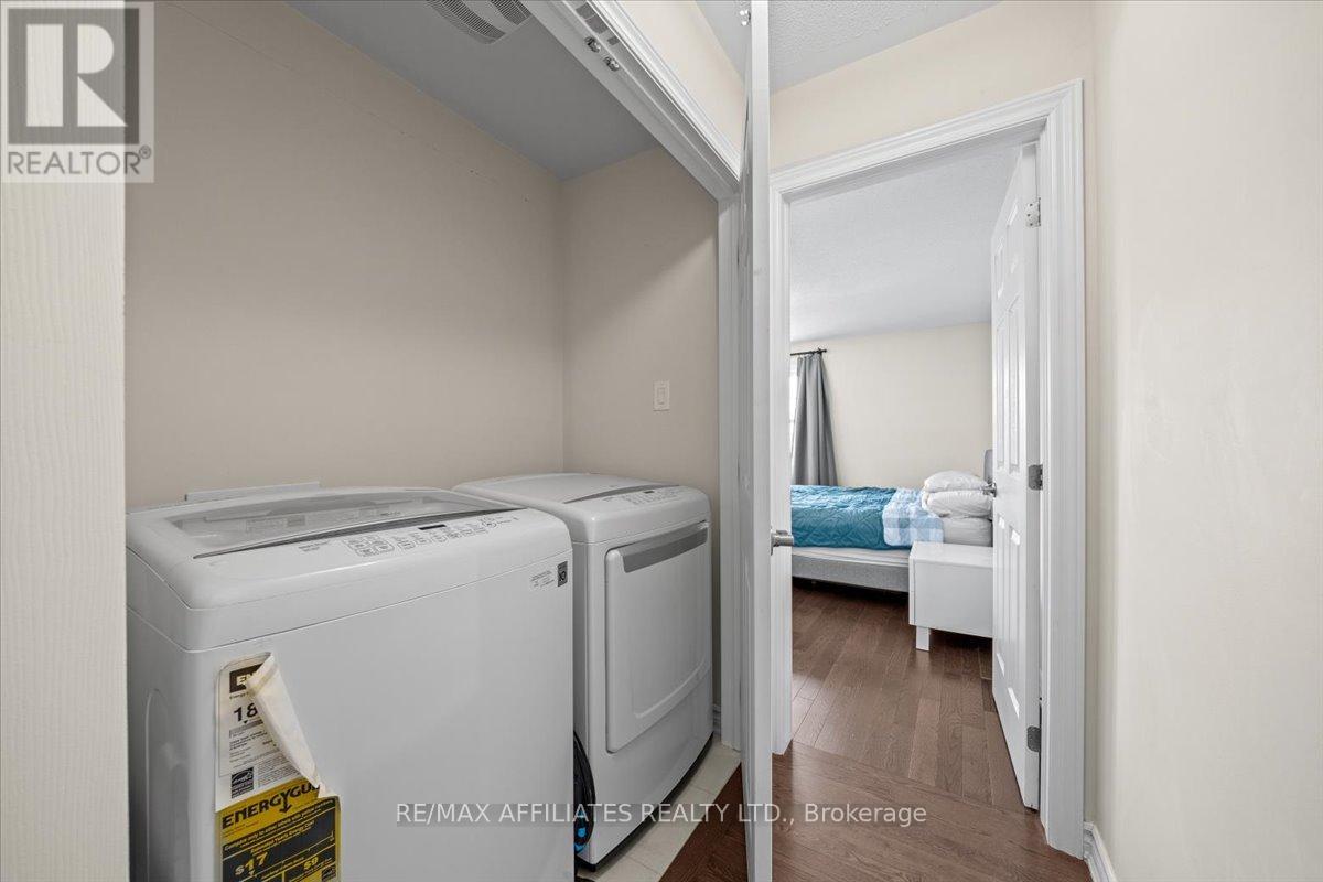 929 Shimmerton Circle, Ottawa, Ontario  K2M 0L4 - Photo 23 - X12112427