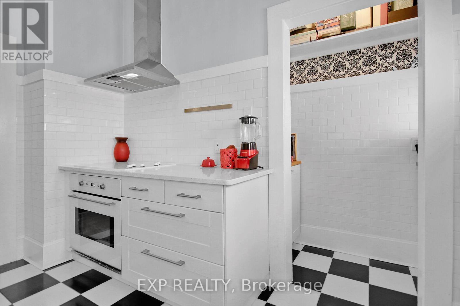 650 Churchill Avenue N, Ottawa, Ontario  K1Z 5G1 - Photo 26 - X12112526