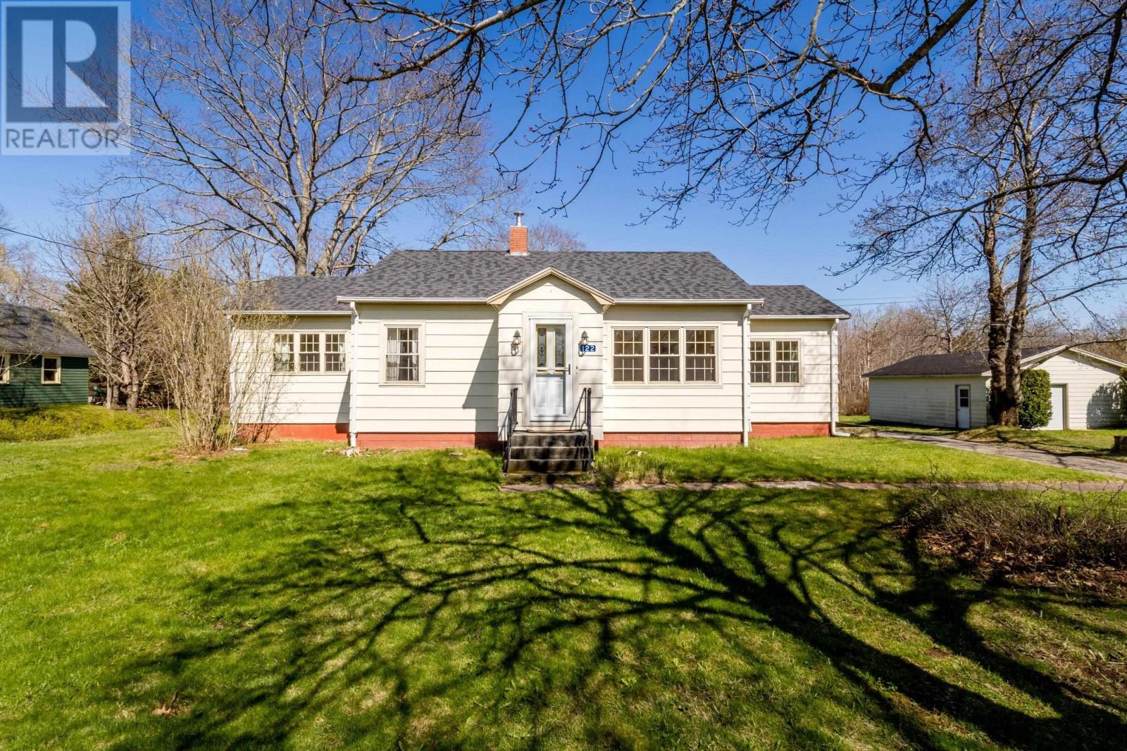 122 Maple Avenue, Berwick, Nova Scotia