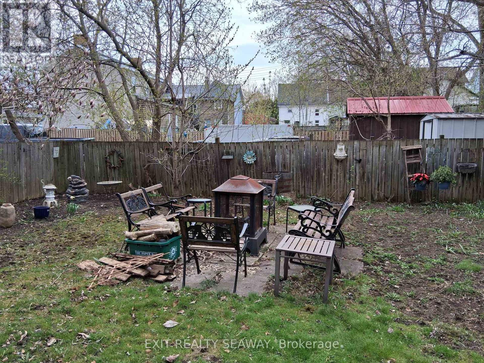 72 John Street, Brockville, Ontario  K6V 5A9 - Photo 19 - X12112461