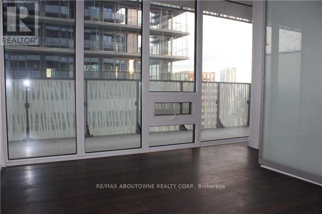 2201 - 42 Charles Street E, Toronto, Ontario  M4Y 0B7 - Photo 5 - C12112374