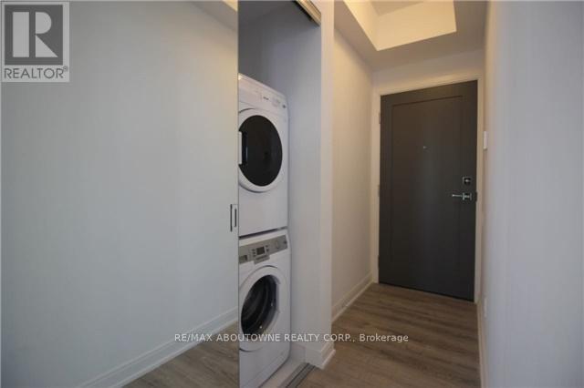 2201 - 42 Charles Street E, Toronto, Ontario  M4Y 0B7 - Photo 8 - C12112374