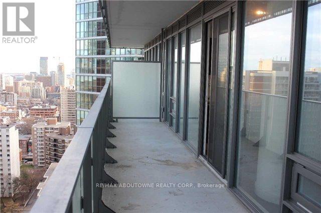 2201 - 42 Charles Street E, Toronto, Ontario  M4Y 0B7 - Photo 9 - C12112374