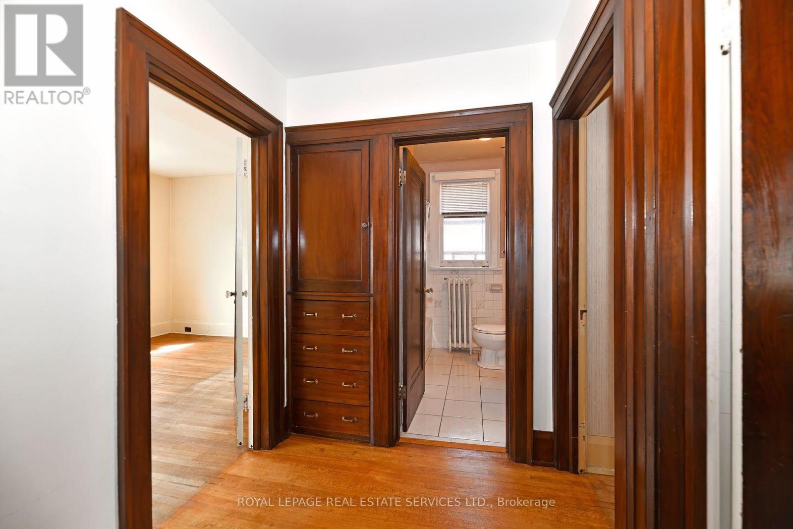 394 St Clements Avenue, Toronto, Ontario  M5N 1M1 - Photo 17 - C12112406