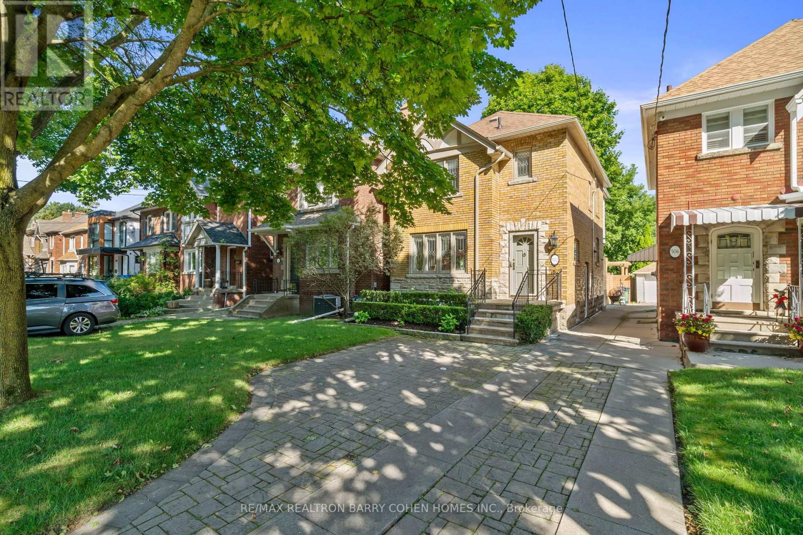 Property at 522 ROSELAWN AVENUE image 2