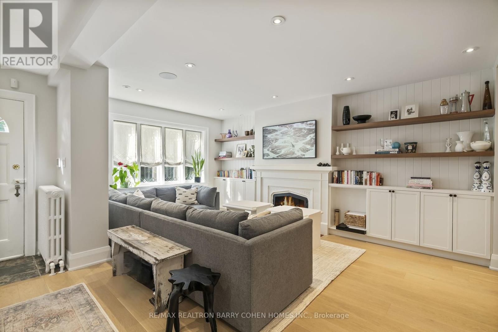 522 Roselawn Avenue, Toronto, Ontario  M5N 1J8 - Photo 4 - C12112420