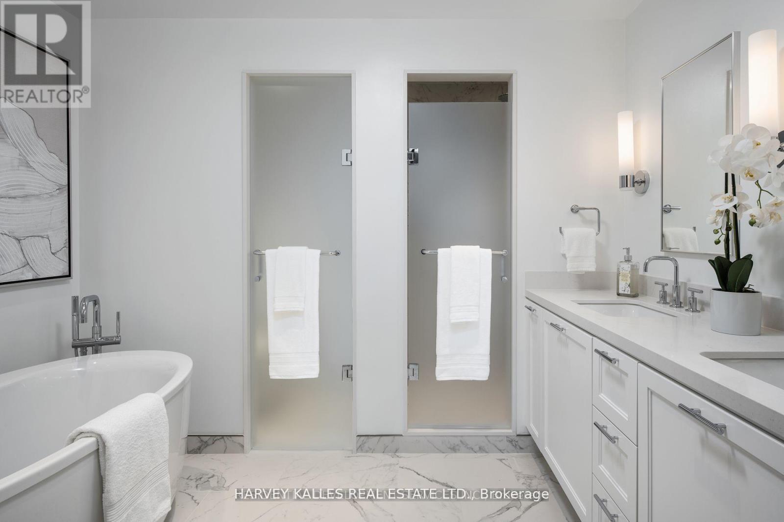 403 - 1 Strathgowan Avenue, Toronto, Ontario  M4N 0B3 - Photo 7 - C12112540