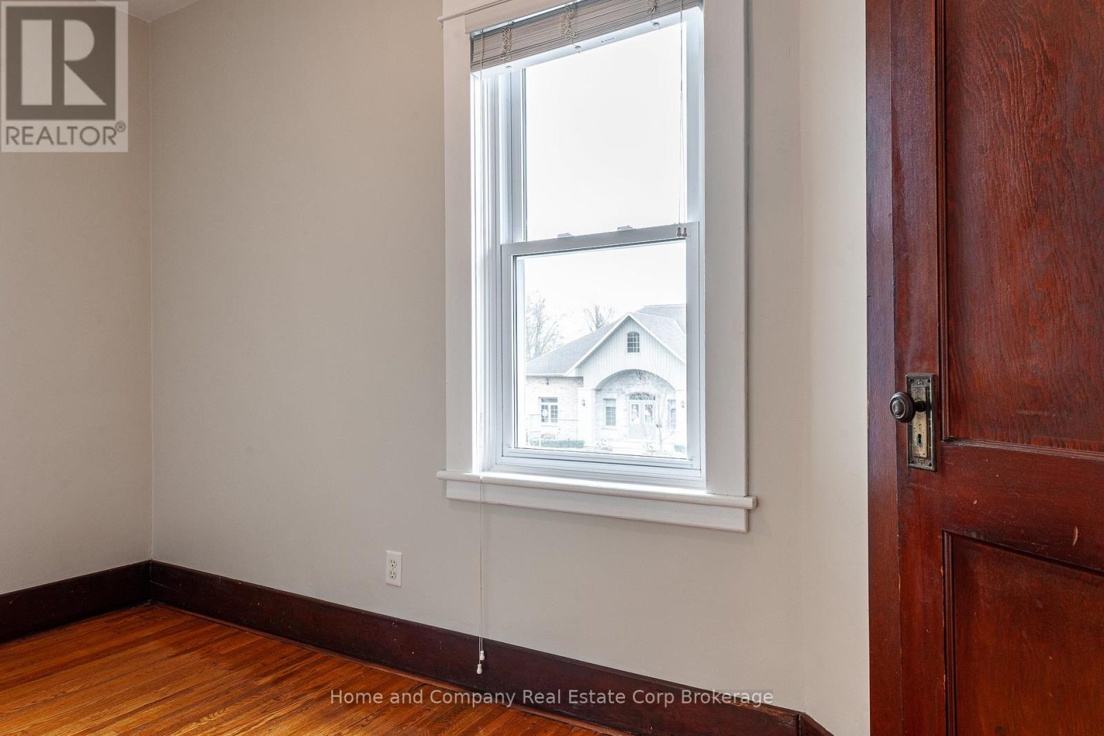 196 Huron Street, Stratford, Ontario  N5A 5S8 - Photo 27 - X12112574