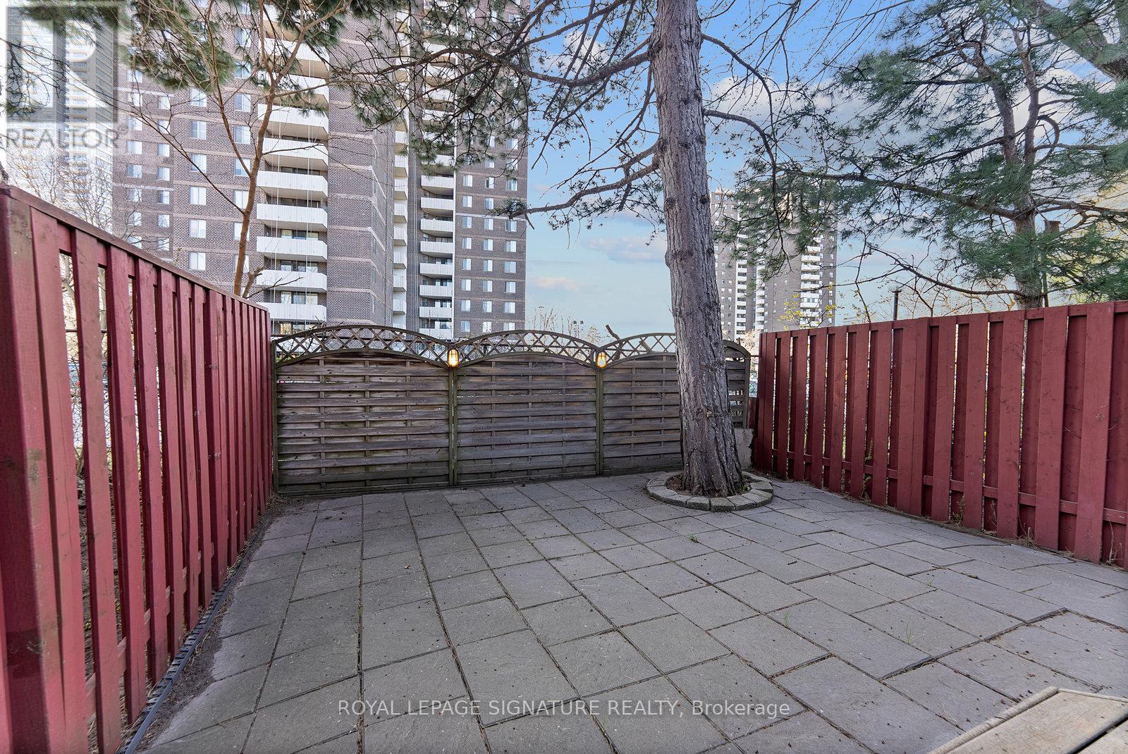 30 Bards Walkway, Toronto (Pleasant View), Ontario  M2J 4T9 - Photo 43 - C12112542