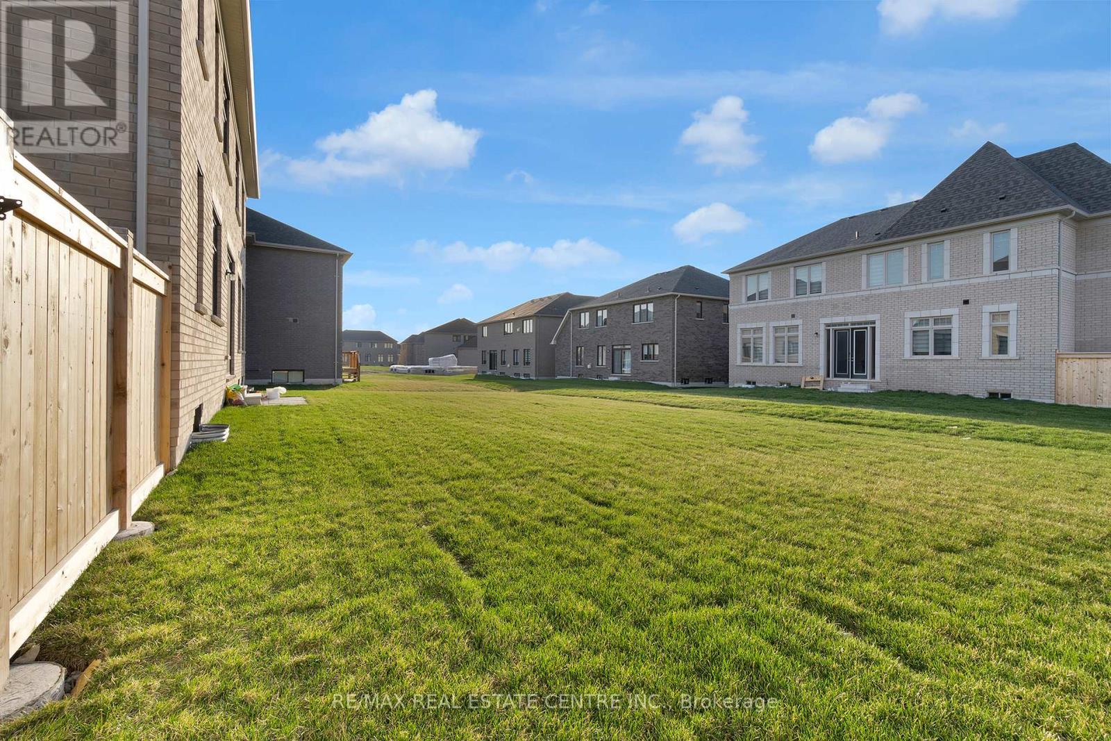 20 Magnolia Avenue, Adjala-Tosorontio, Ontario  L0G 1W0 - Photo 39 - N12112371