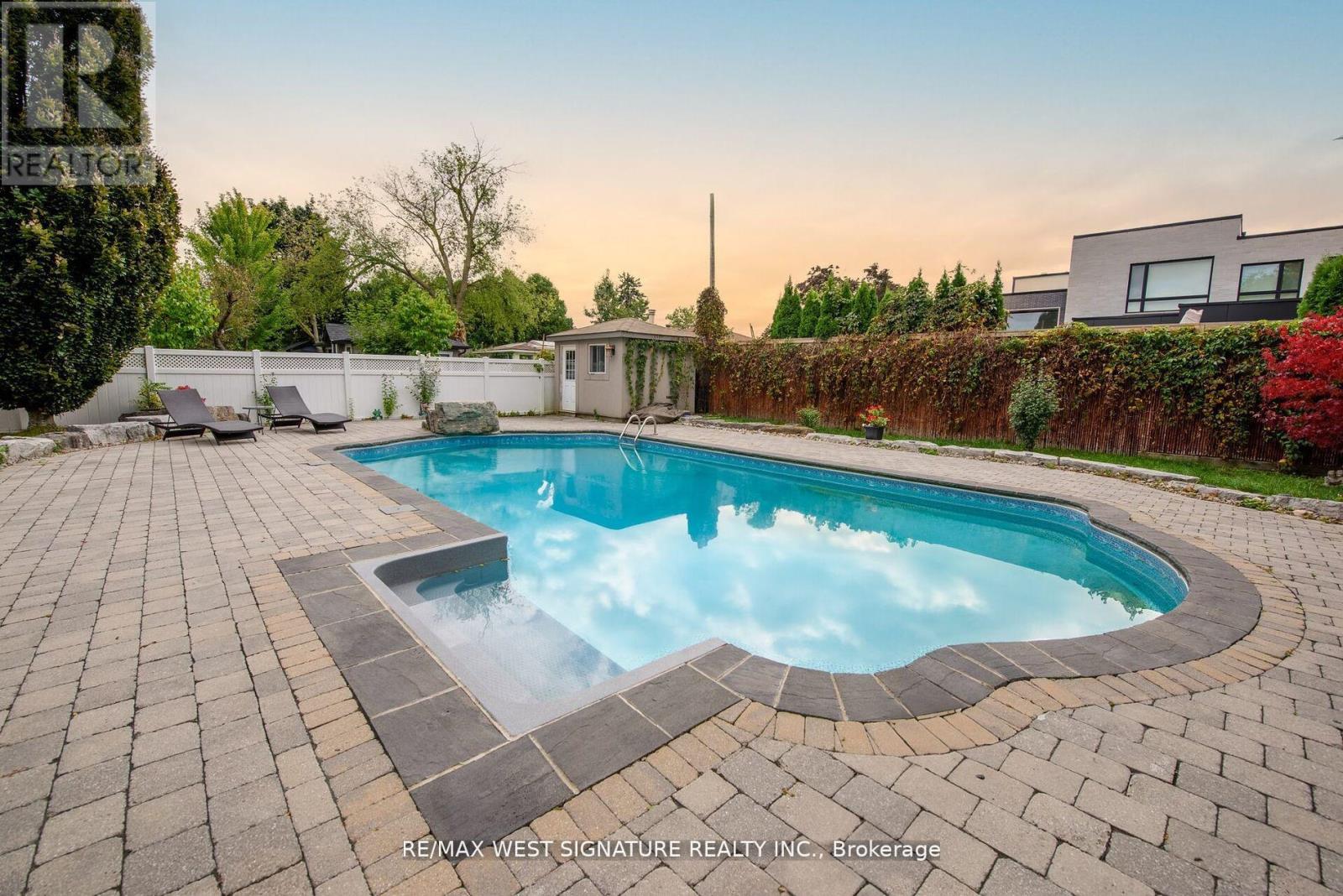 12 Gosling Road, Vaughan, Ontario  L6A 1E2 - Photo 37 - N12112432