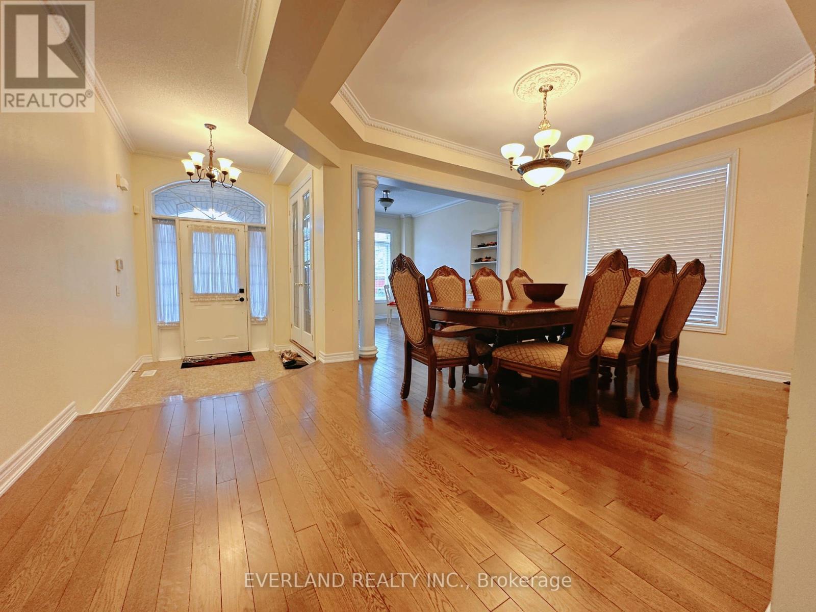 37 Brass Drive, Richmond Hill, Ontario  L4E 4T3 - Photo 3 - N12112544