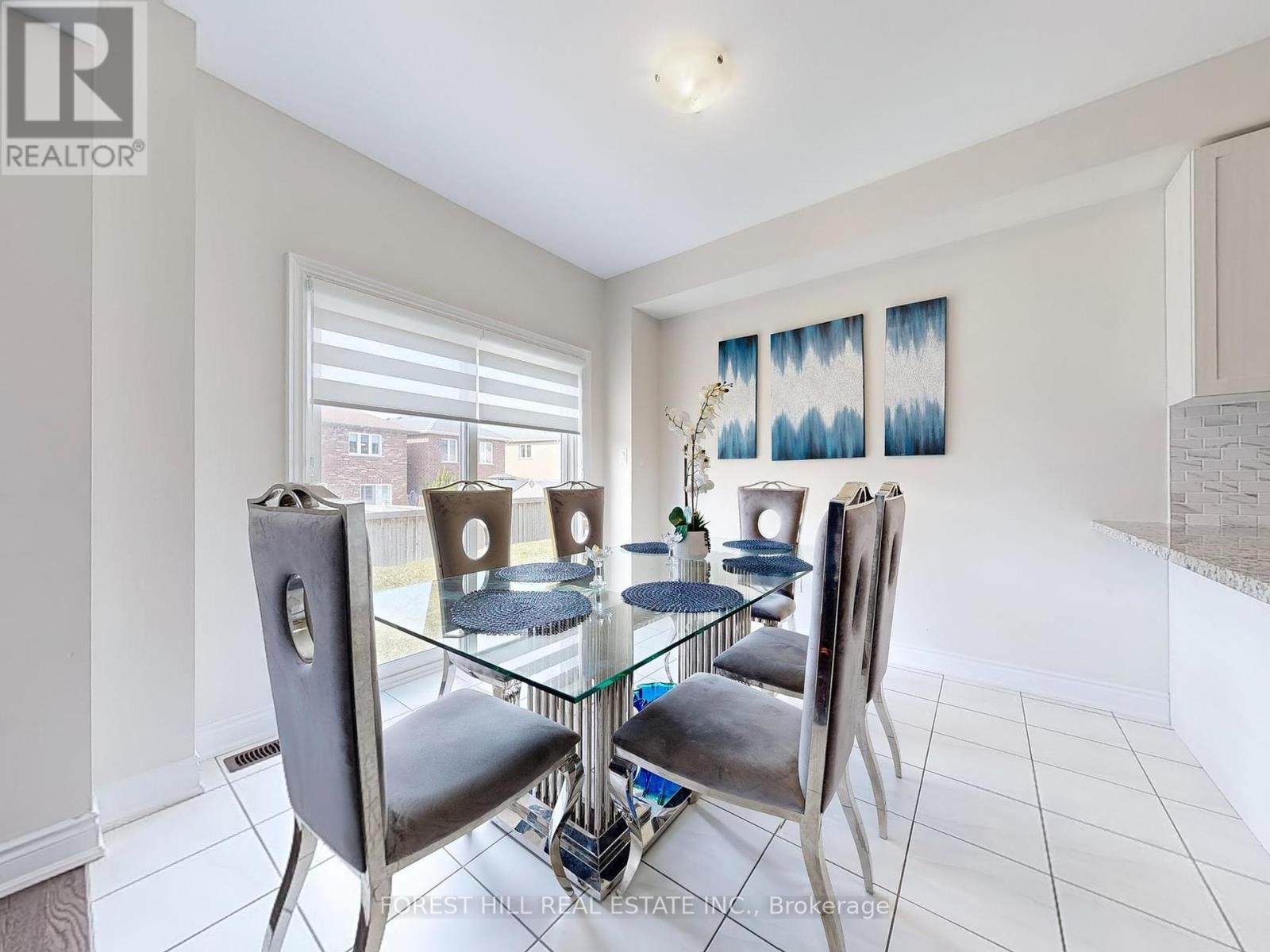 74 Mac Campbell Way N, Bradford West Gwillimbury, Ontario  L3Z 0P6 - Photo 13 - N12112576