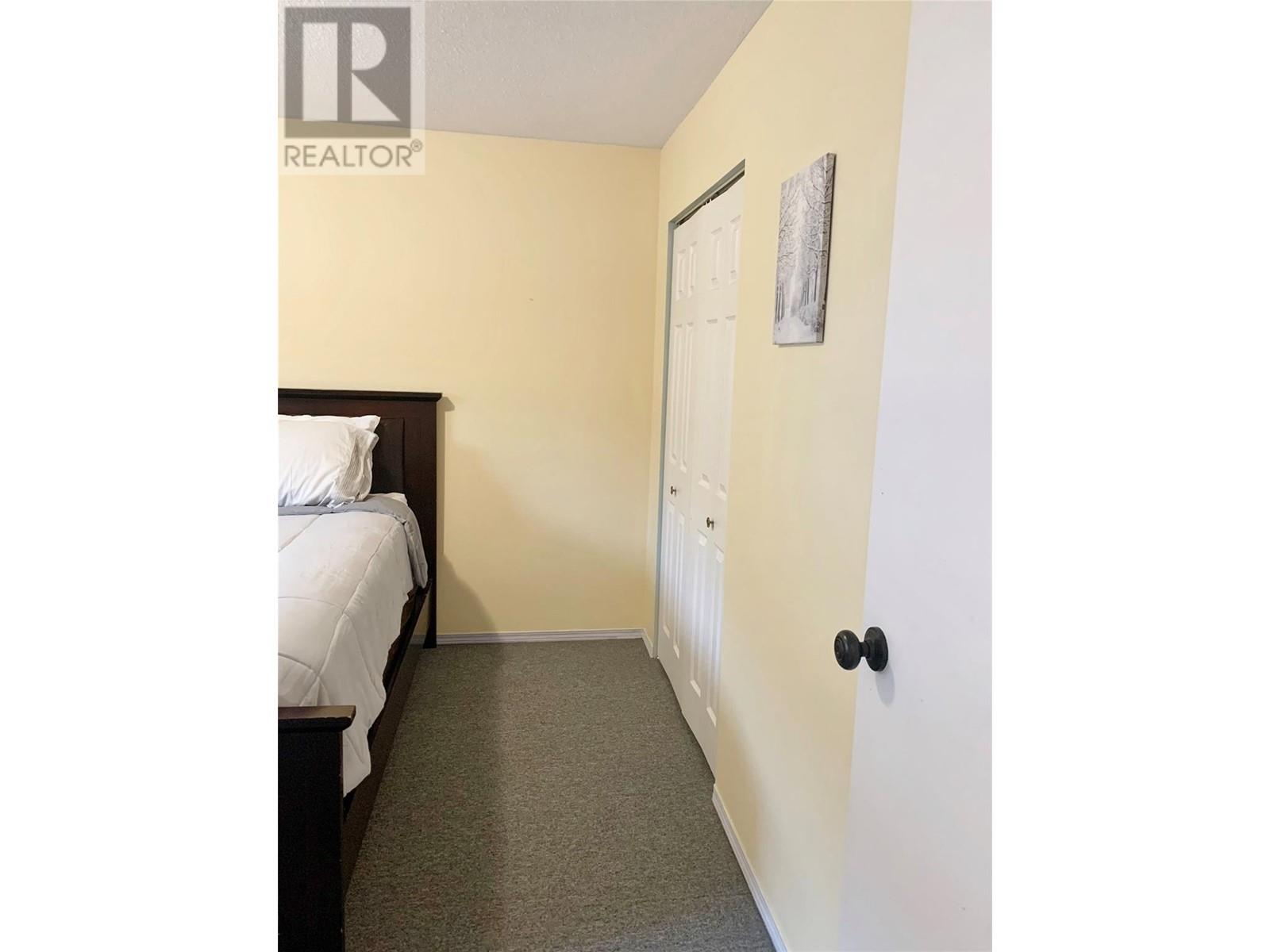 717 Victoria Road, Revelstoke, British Columbia  V0E 2S0 - Photo 16 - 10345498