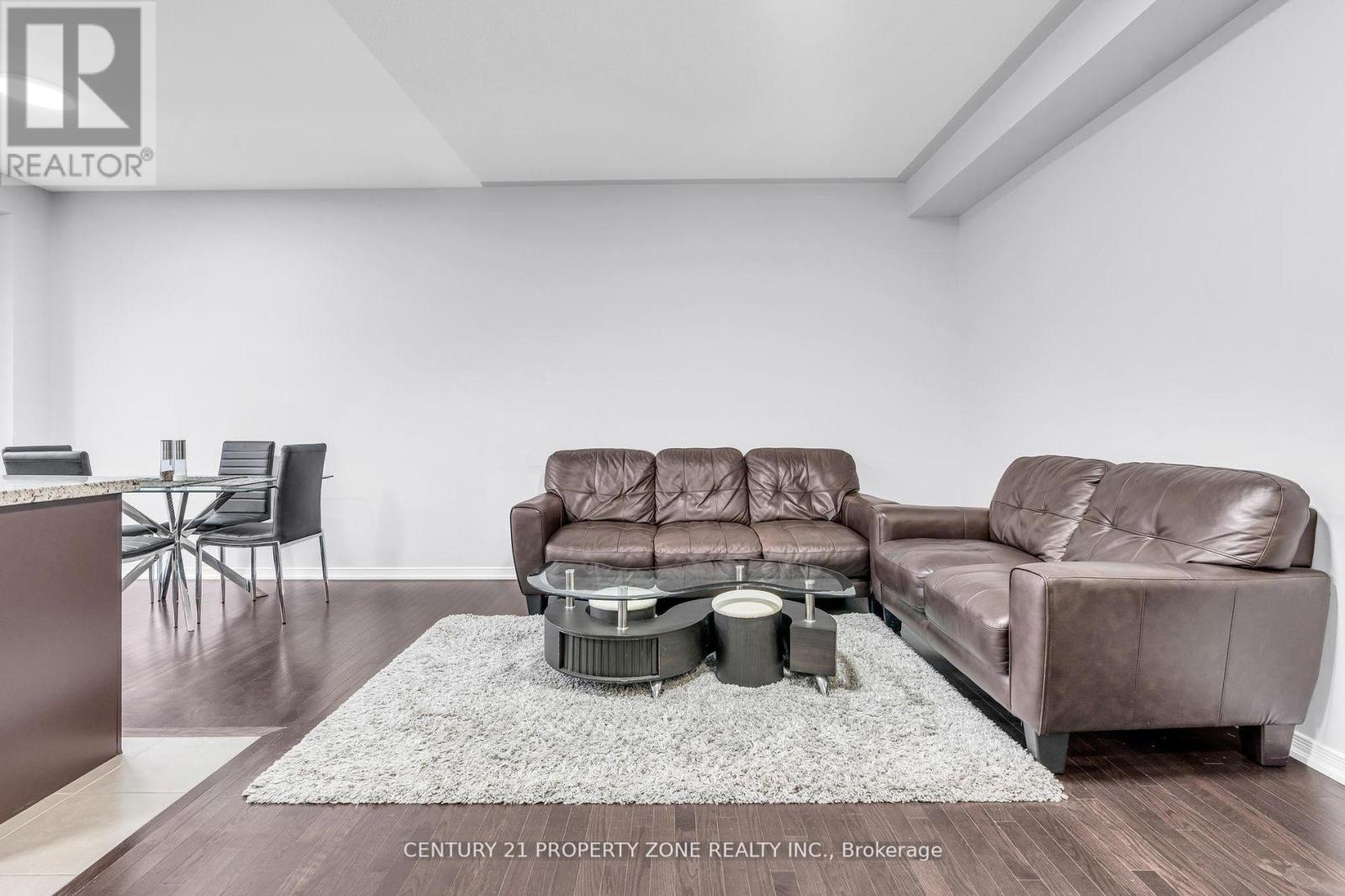 62 Utopia Way, Brampton, Ontario  L6P 4A5 - Photo 12 - W12104622