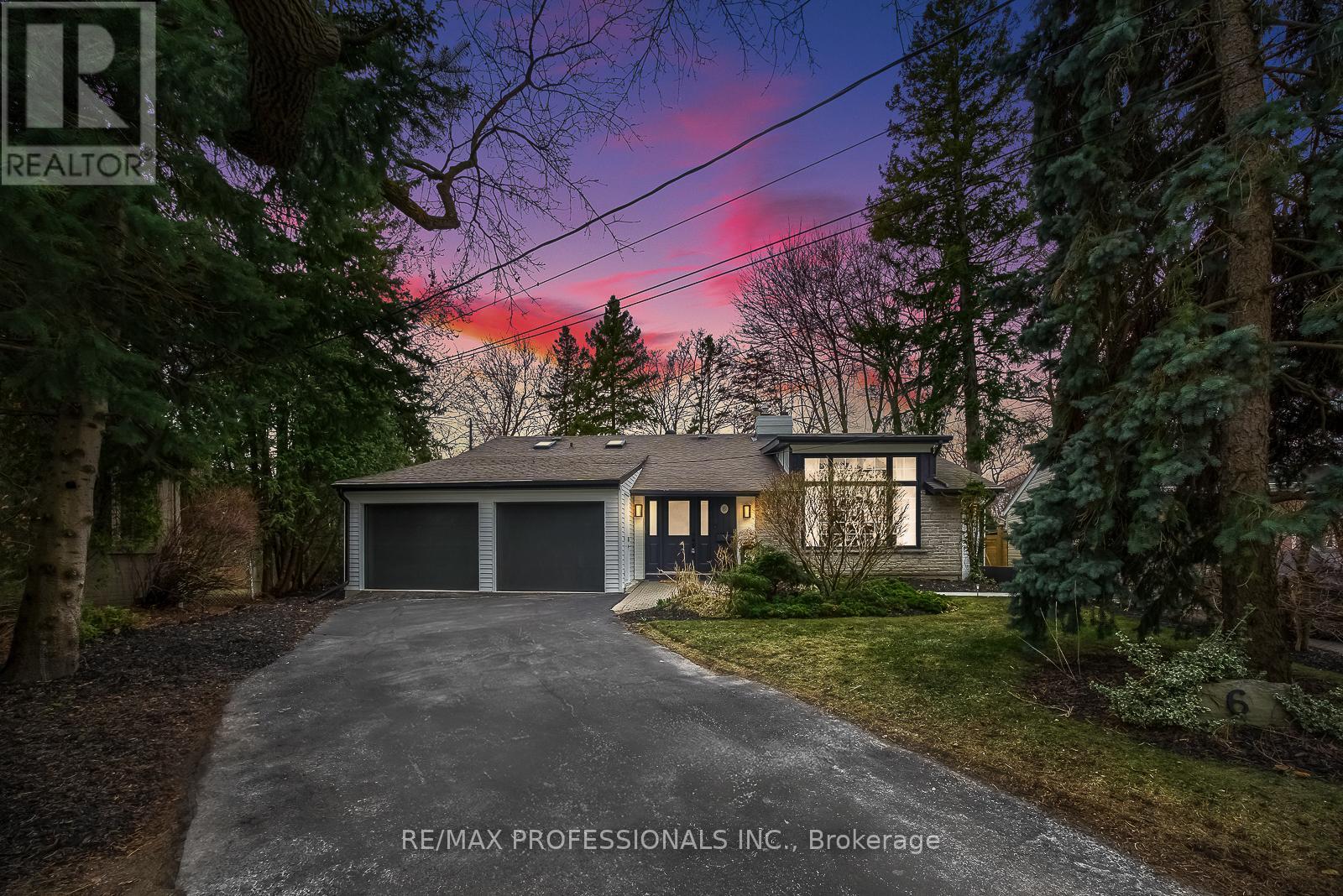Welcome to 6 Ainsley Gardens, a magnificent property situated on one of Etobicoke's most sought-after cul-de-sacs! Perfectly designed for families and entertainers, this turnkey fully updated 4-level backsplit offers a seamless open-concept layout with incredible flow between levels, complemented by effortless indoor-outdoor living. Step inside to discover a bright and spacious interior featuring modern finishes throughout. At the heart of the home is the chef's kitchen, complete with a large island, stone counters, stainless steel appliances, and a walkout to the backyard oasis. This space perfectly connects the kitchen and dining areas to the outdoors. With formal living and family rooms, along with a dedicated home gym on the lower level, 4 generously sized bedrooms, including a primary suite boasting a full ensuite and his/hers closets, this home ensures comfort for every family member. Outside, the expansive pie-shaped lot and sunny west-facing backyard is a true haven. Lot widens to over 90ft. Fully landscaped, this outdoor retreat features a sports court perfect for pickleball, basketball and other activities, a spacious patio, a covered dining area, a relaxing hot tub, and two garden sheds. Whether enjoying sunny summer afternoons, gazing at the stars, sipping chardonnay, or hosting unforgettable gatherings, this backyard offers dreamy possibilities. Located within the catchment area for top-rated schools like Rosethorn, Humber Valley, and St. Gregory's, and surrounded by prestigious golf courses such as Islington Golf Club, St. George's, and Lambton Golf and Country Club, this home offers unparalleled convenience. Walk to Thorncrest Plaza for local shopping, your morning coffee, or nearby tennis courts, and immerse yourself in one of Toronto's best West-End neighbourhoods. With easy access to downtown Toronto, Pearson Airport, Sherway Gardens, and major highways, 6 Ainsley Gardens is truly a rare gem. Don't miss the chance to make this your new family home! (id:48254)