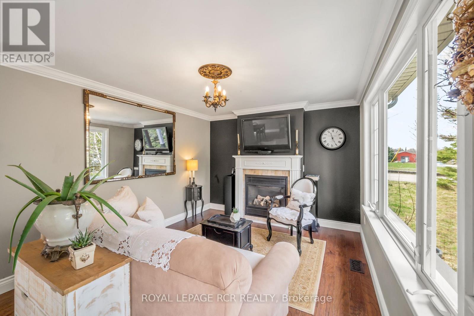 Property at 17 KING STREET image 4