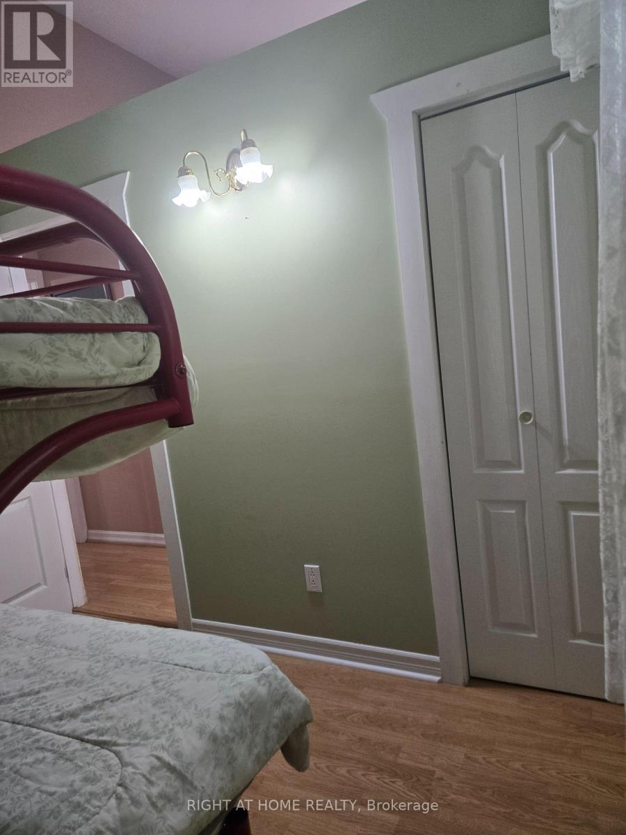 40 - 1043 Lobo Drive E, Minden Hills, Ontario  K0M 2K0 - Photo 15 - X12112466