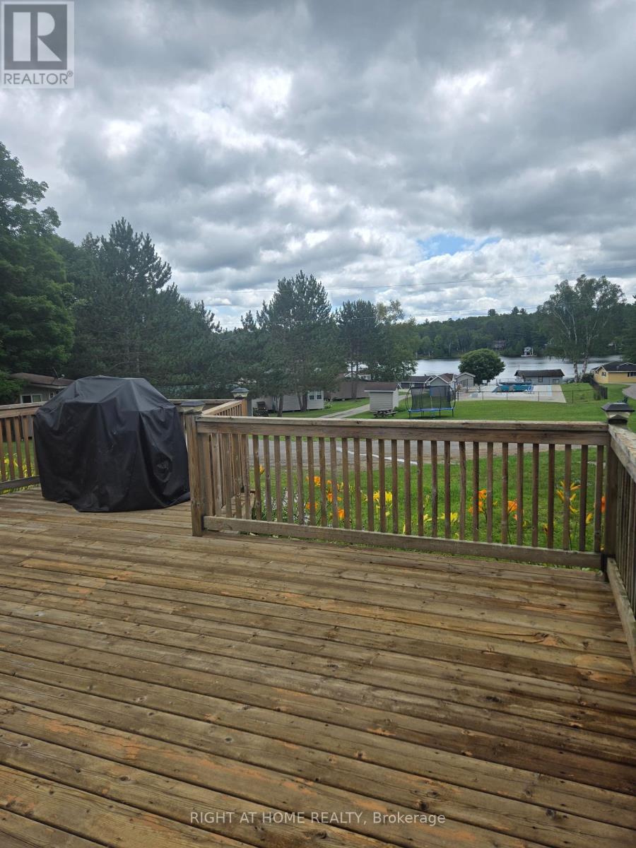 40 - 1043 Lobo Drive E, Minden Hills, Ontario  K0M 2K0 - Photo 26 - X12112466