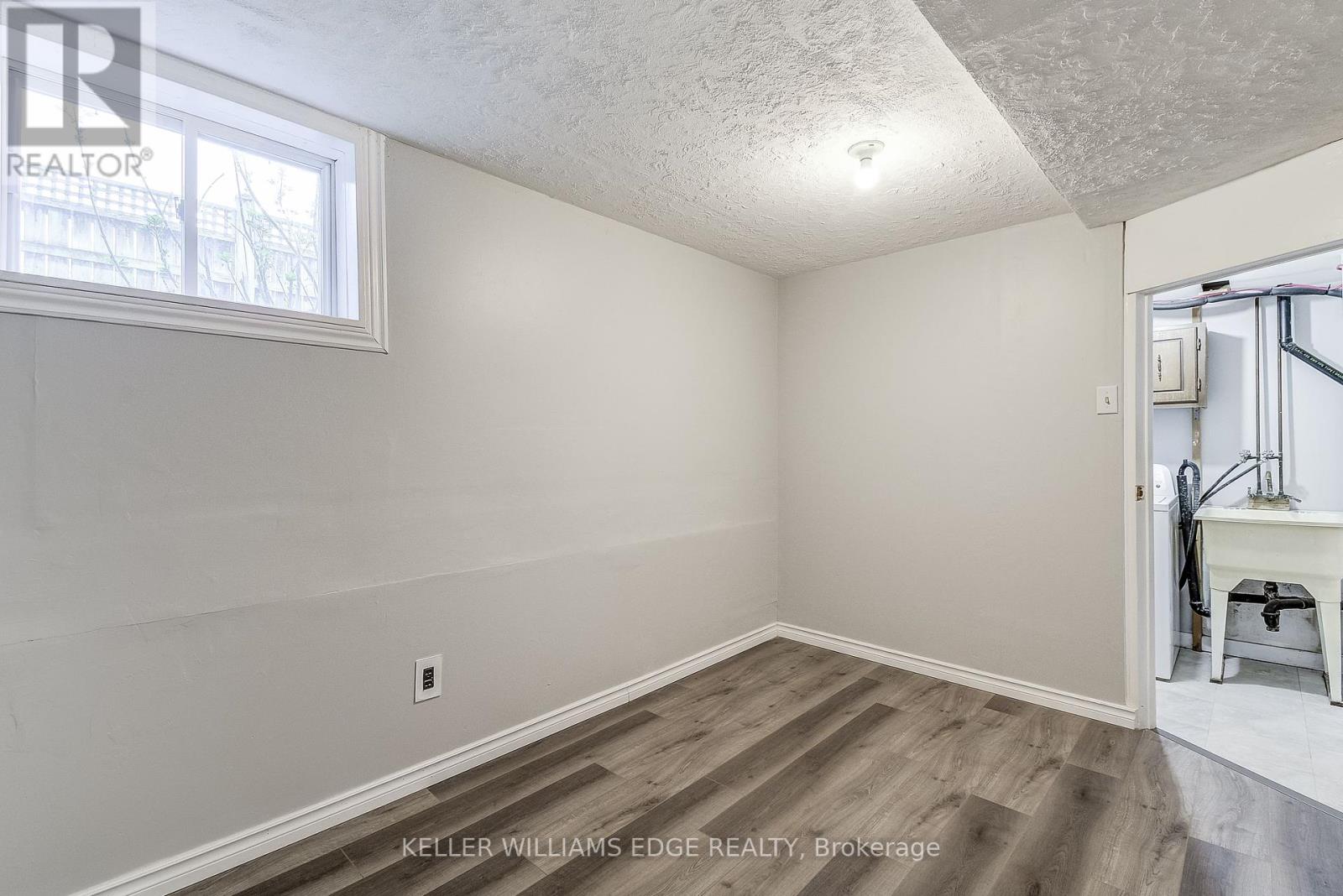 3 - 1355 Upper Gage Avenue, Hamilton, Ontario  L8W 1Y2 - Photo 28 - X12112550