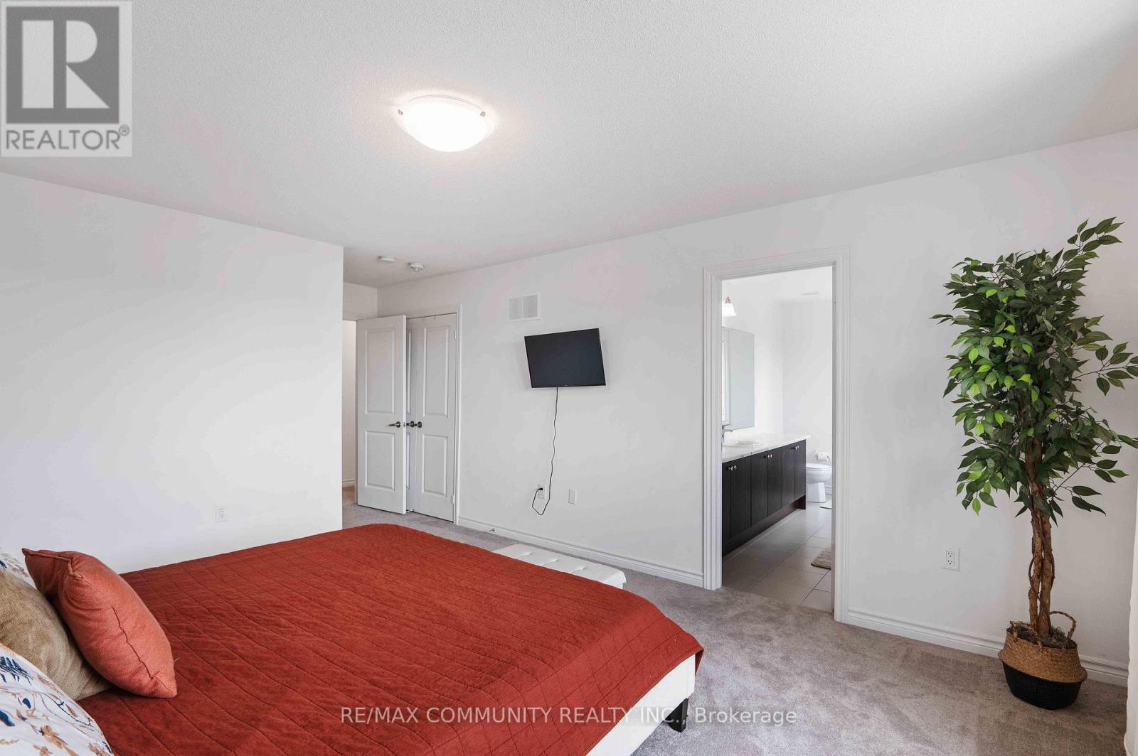 304 Russell Street, Southgate, Ontario  N0C 1B0 - Photo 8 - X12112571