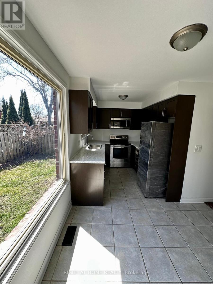 Property at 73 BIRCHFIELD DRIVE image 4