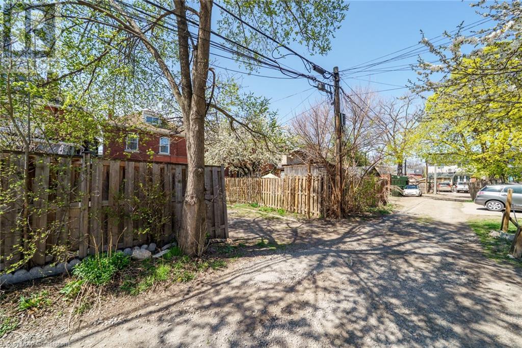 21 Barnesdale Avenue S, Hamilton, Ontario  L8M 2V1 - Photo 44 - 40722752