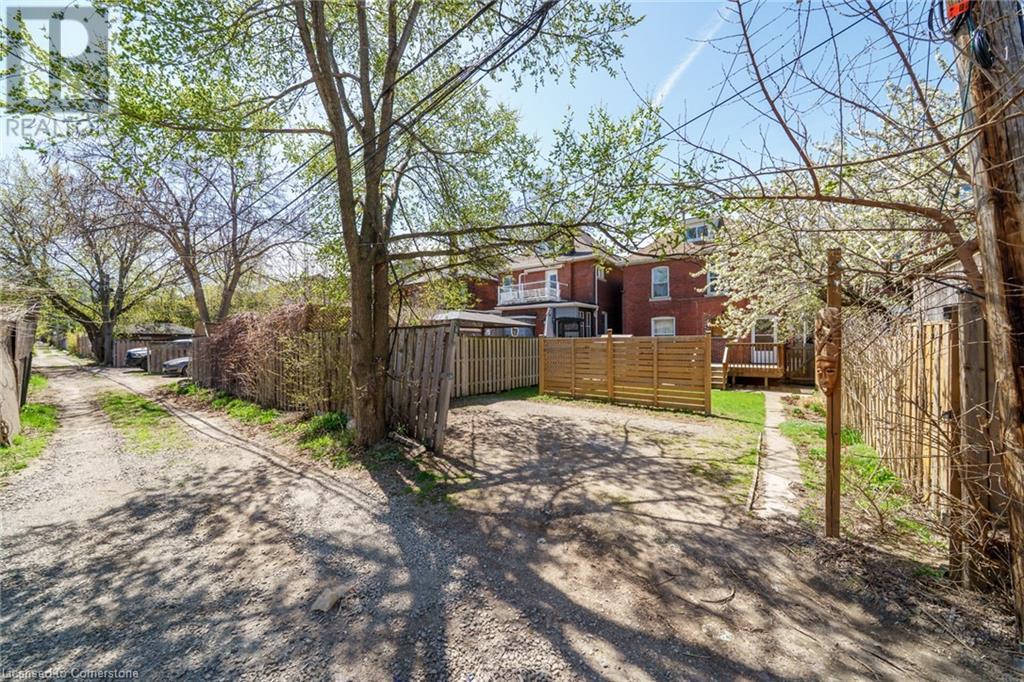 21 Barnesdale Avenue S, Hamilton, Ontario  L8M 2V1 - Photo 43 - 40722752