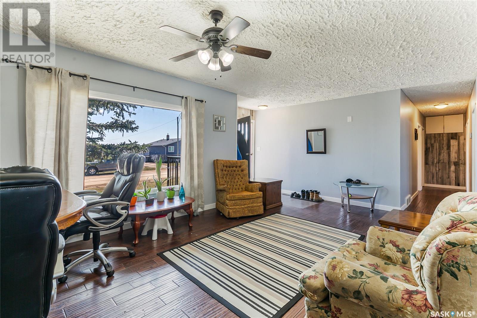 Property at 1551 Frohlick STREET image 4