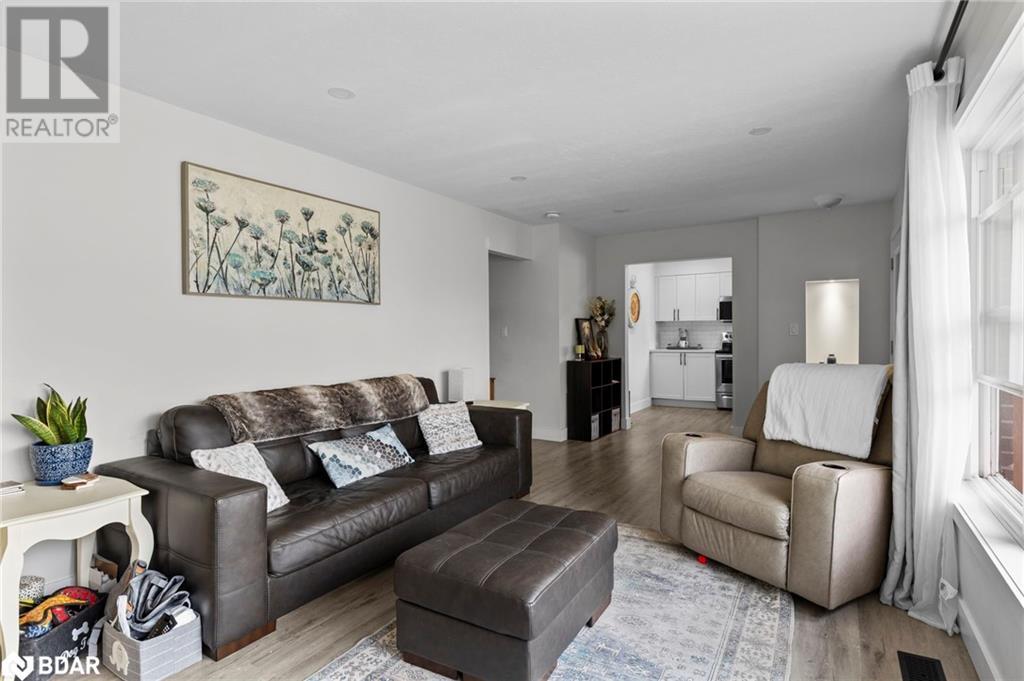 99 Wellington Street E, Barrie, Ontario  L4M 2C6 - Photo 14 - 40722911