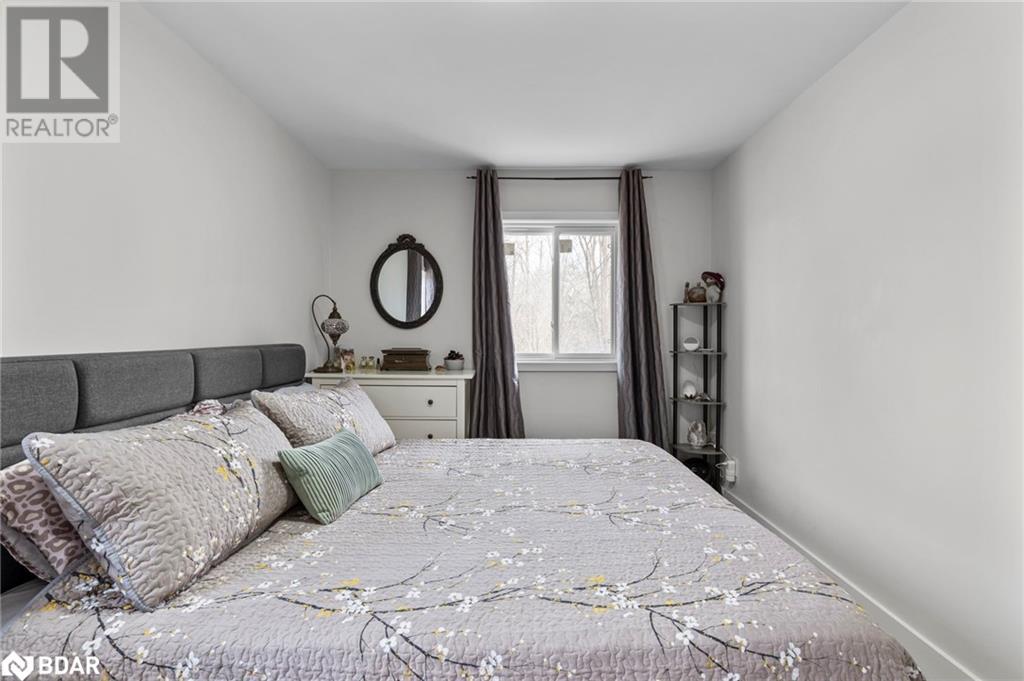 99 Wellington Street E, Barrie, Ontario  L4M 2C6 - Photo 17 - 40722911