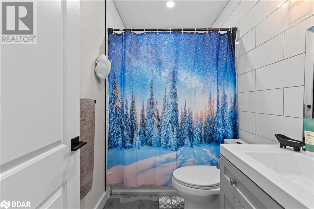 99 Wellington Street E, Barrie, Ontario  L4M 2C6 - Photo 24 - 40722911