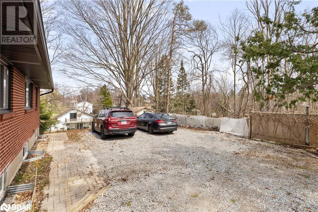 99 Wellington Street E, Barrie, Ontario  L4M 2C6 - Photo 43 - 40722911