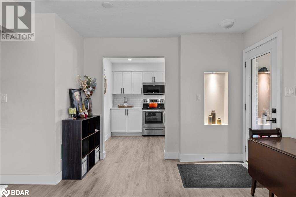 99 Wellington Street E, Barrie, Ontario  L4M 2C6 - Photo 7 - 40722911