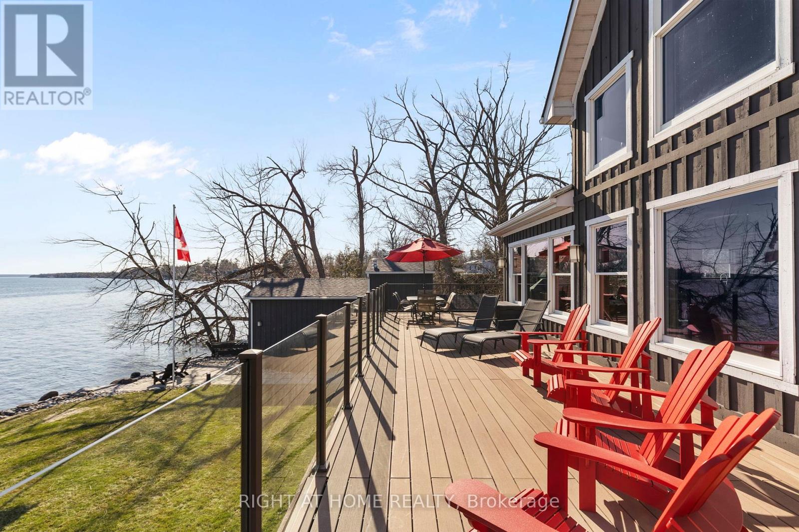 21 Lakeshore Road E, Oro-Medonte, Ontario  L0L 2E0 - Photo 8 - S12094339