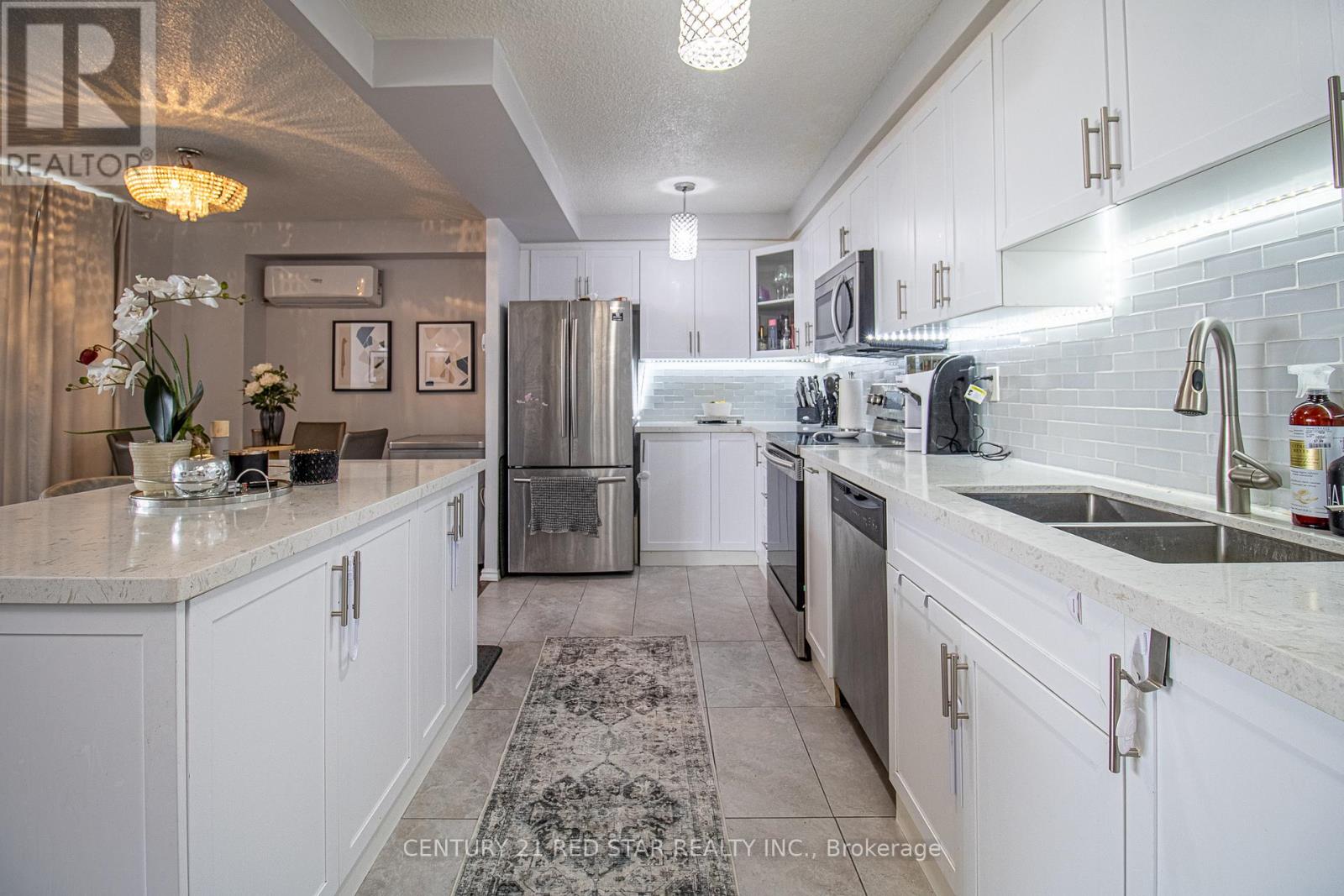 910 - 2900 Battleford Road, Mississauga (Meadowvale), Ontario  L5N 2V9 - Photo 8 - W12074334