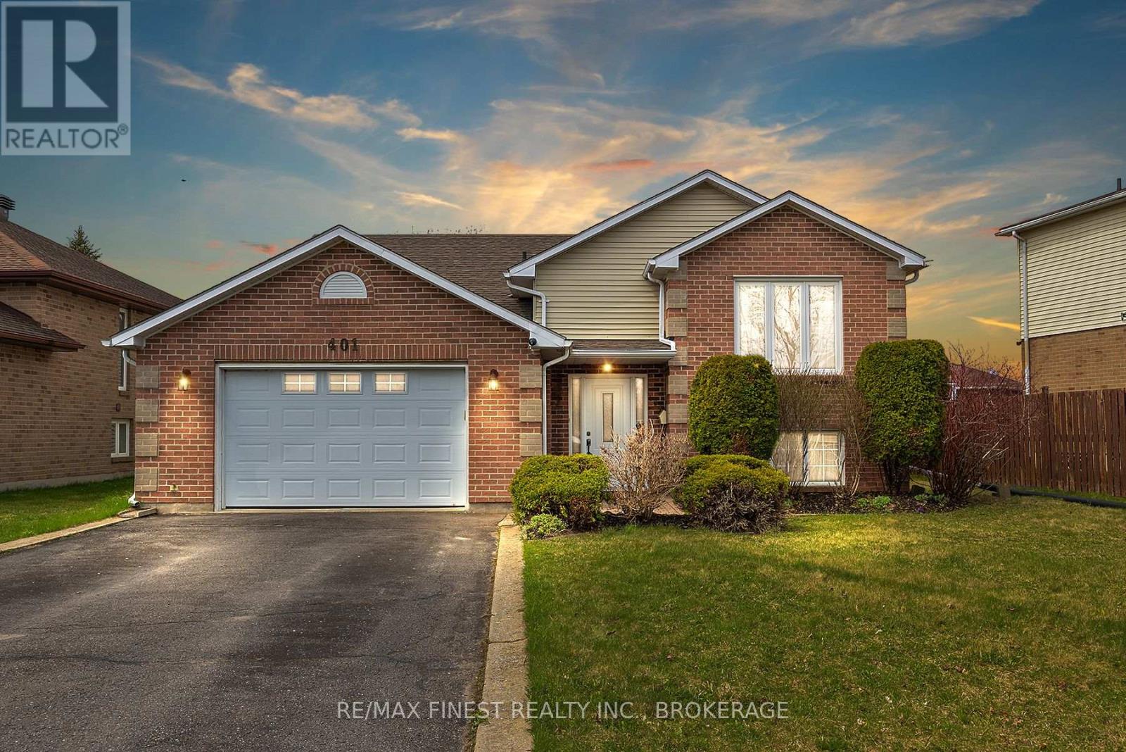 Property at 401 KINGSDALE AVENUE image 1