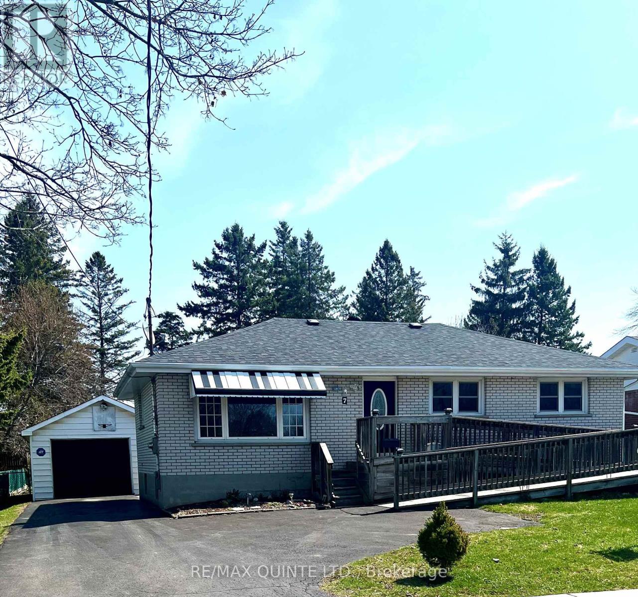 Property at 7 PERRY STREET image 1