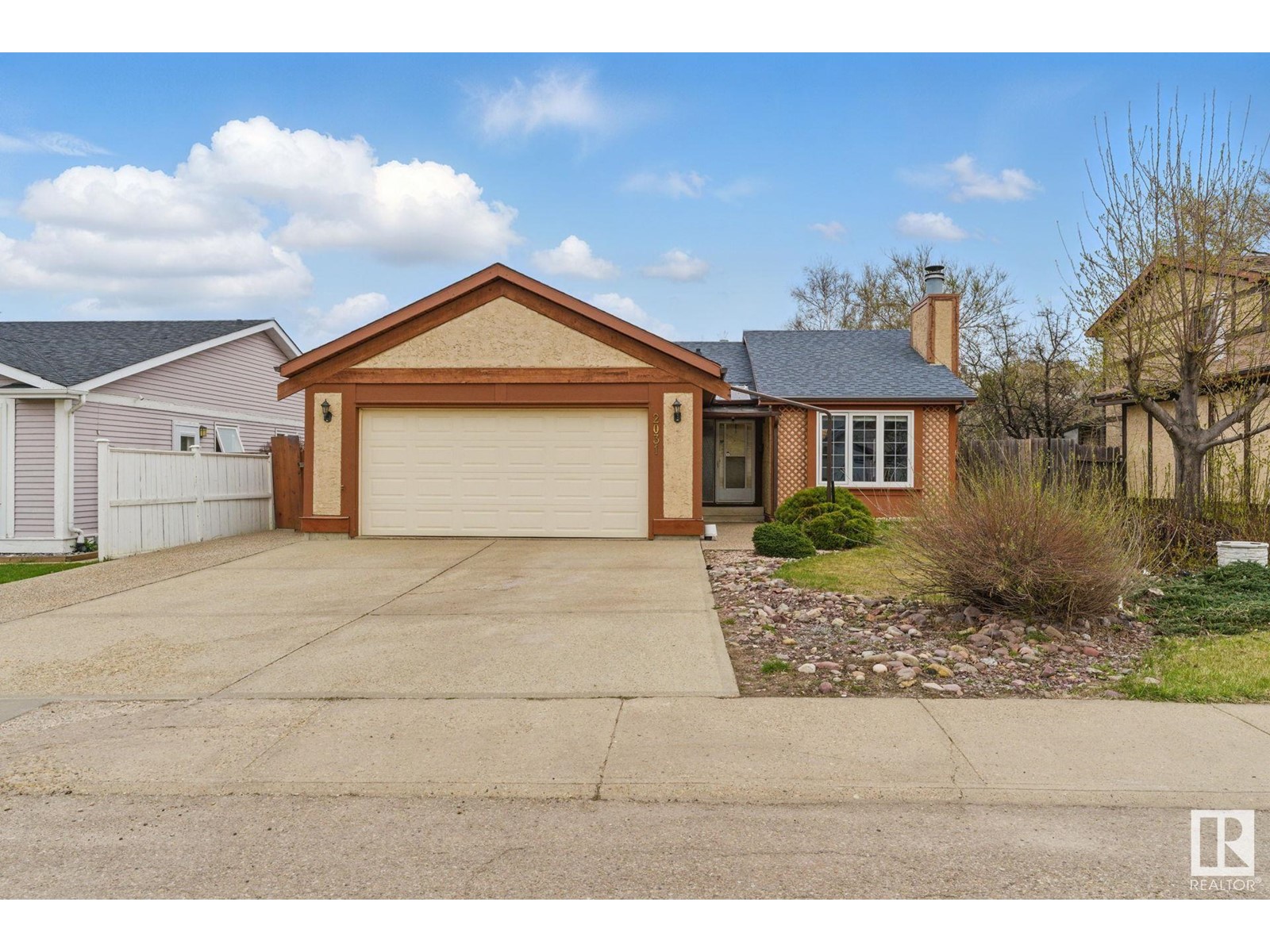 2031 41 ST NW, edmonton, Alberta