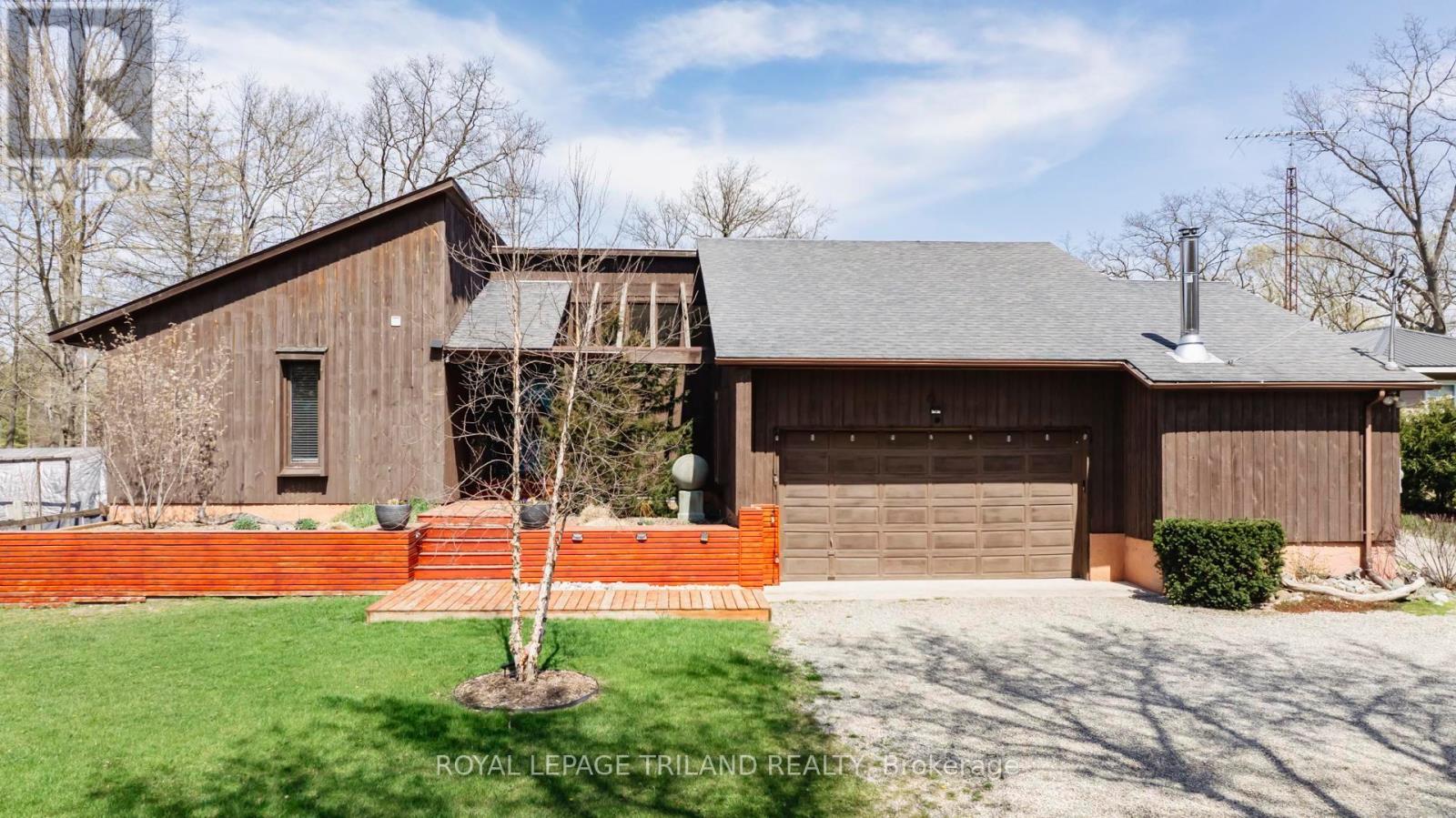 Property at 7644 RIVERSIDE DRIVE image 1