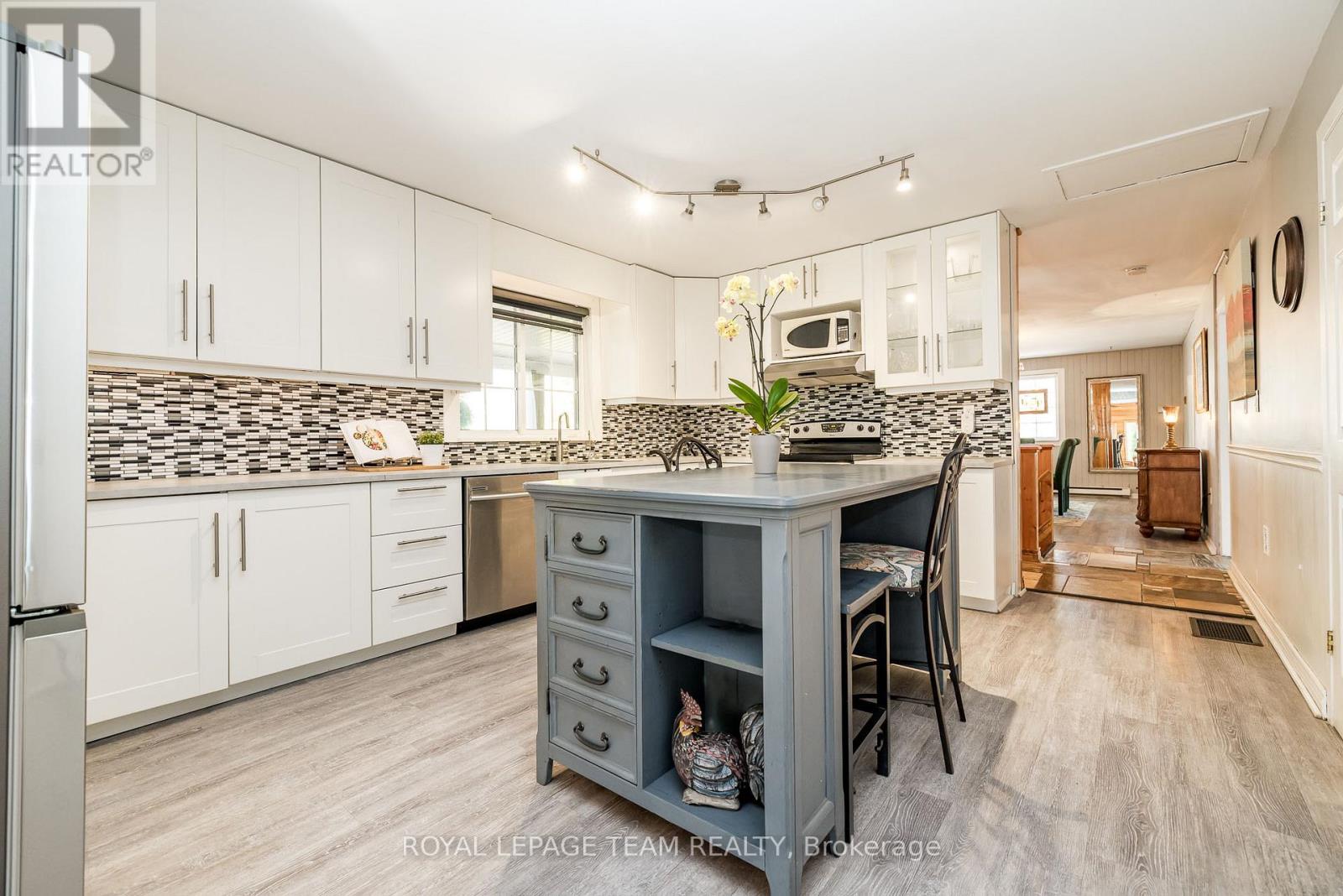301 Donoghue Road, North Grenville, Ontario  K0G 1S0 - Photo 13 - X12112757