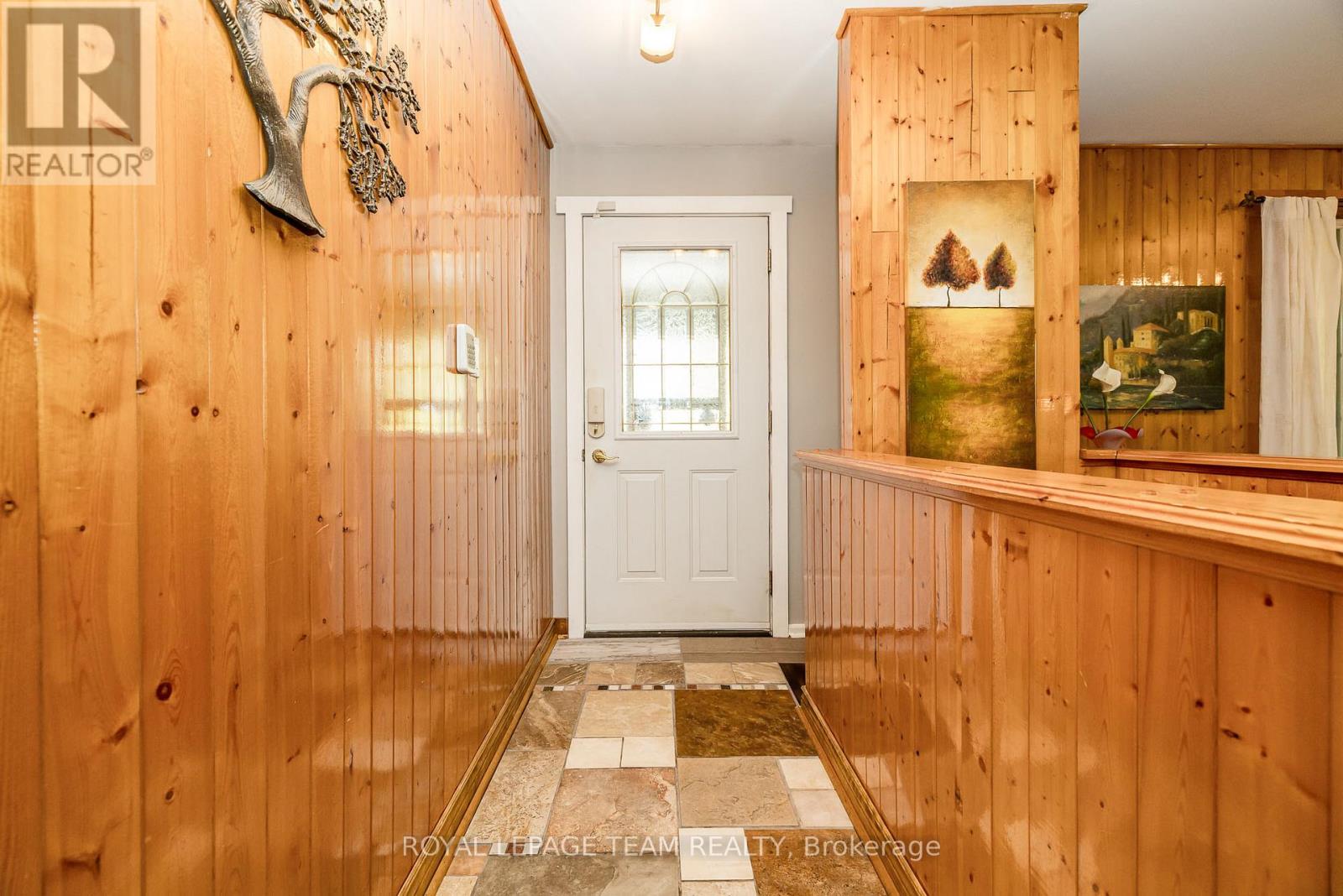 301 Donoghue Road, North Grenville, Ontario  K0G 1S0 - Photo 8 - X12112757
