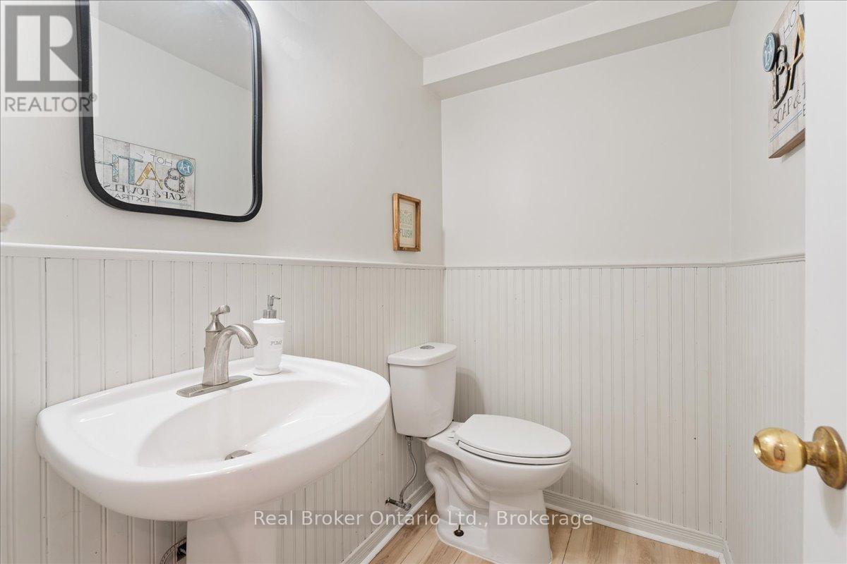 8 Jeanette Avenue, Grimsby, Ontario  L3M 5B4 - Photo 31 - X12112622