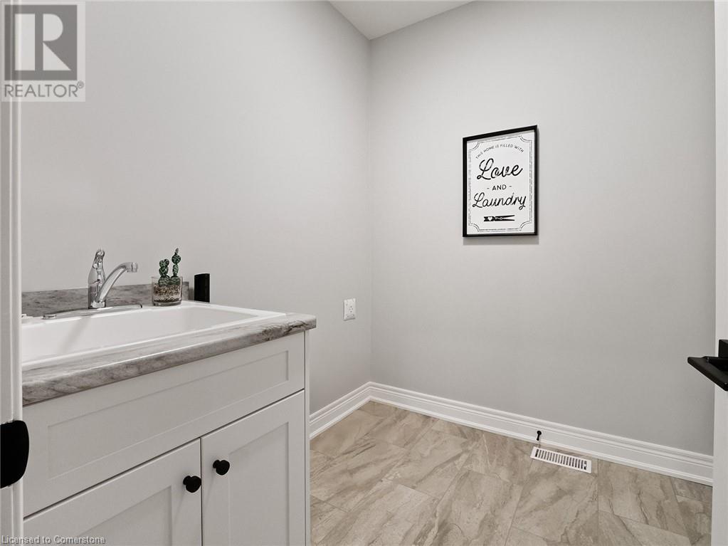 15 Austin Drive, Welland, Ontario  L3B 5N8 - Photo 24 - 40722967