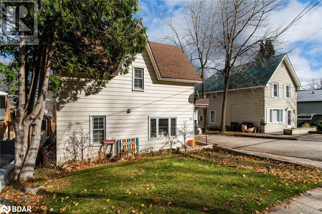 Property at 95 FIFTH Street image 3