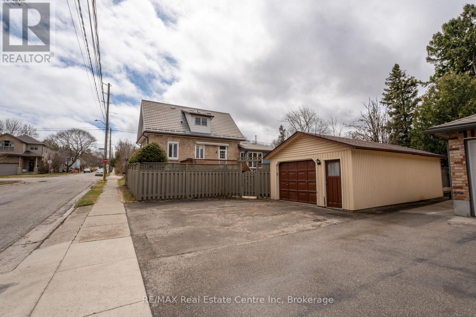 49 Albert Street, Guelph, Ontario  N1G 1C7 - Photo 11 - X12112783