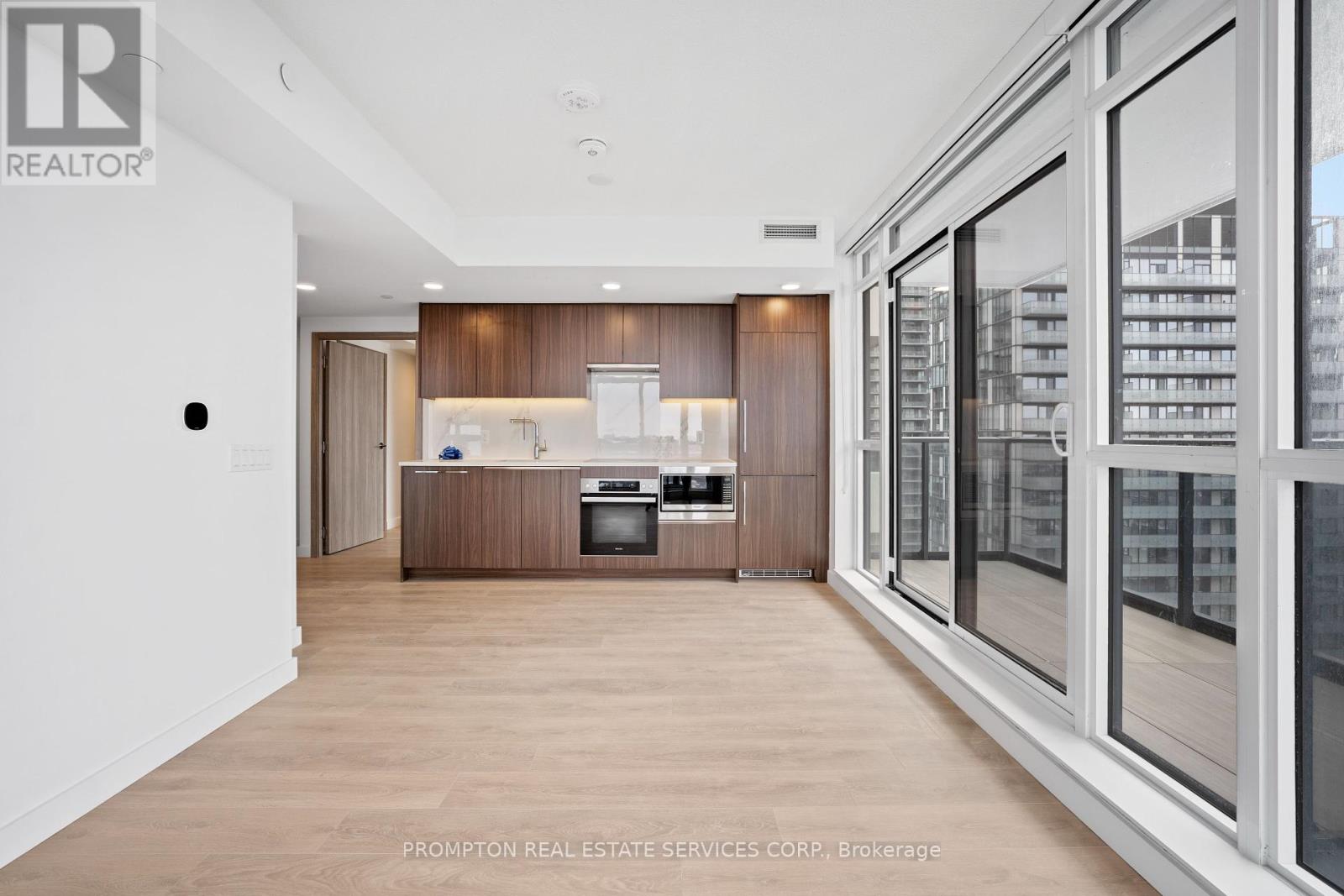 2611 - 38 Widmer Street, Toronto (Waterfront Communities), Ontario  M5V 0P7 - Photo 10 - C12112666