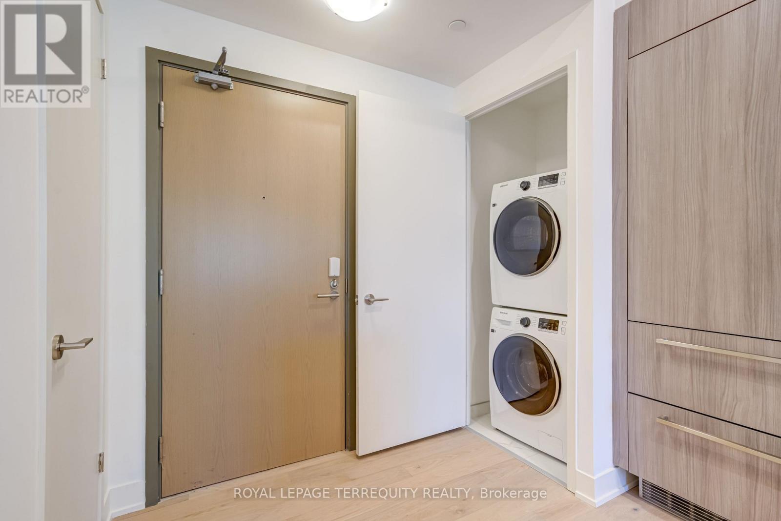 301t - 200 Keewatin Avenue, Toronto, Ontario  M4P 1Z8 - Photo 31 - C12112676