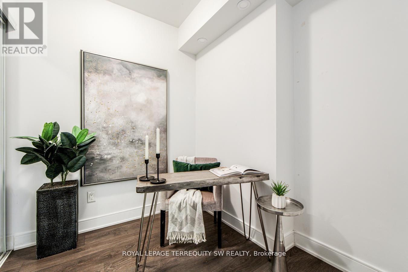 819 - 525 Adelaide Street W, Toronto (Waterfront Communities), Ontario  M5V 0N7 - Photo 21 - C12112713