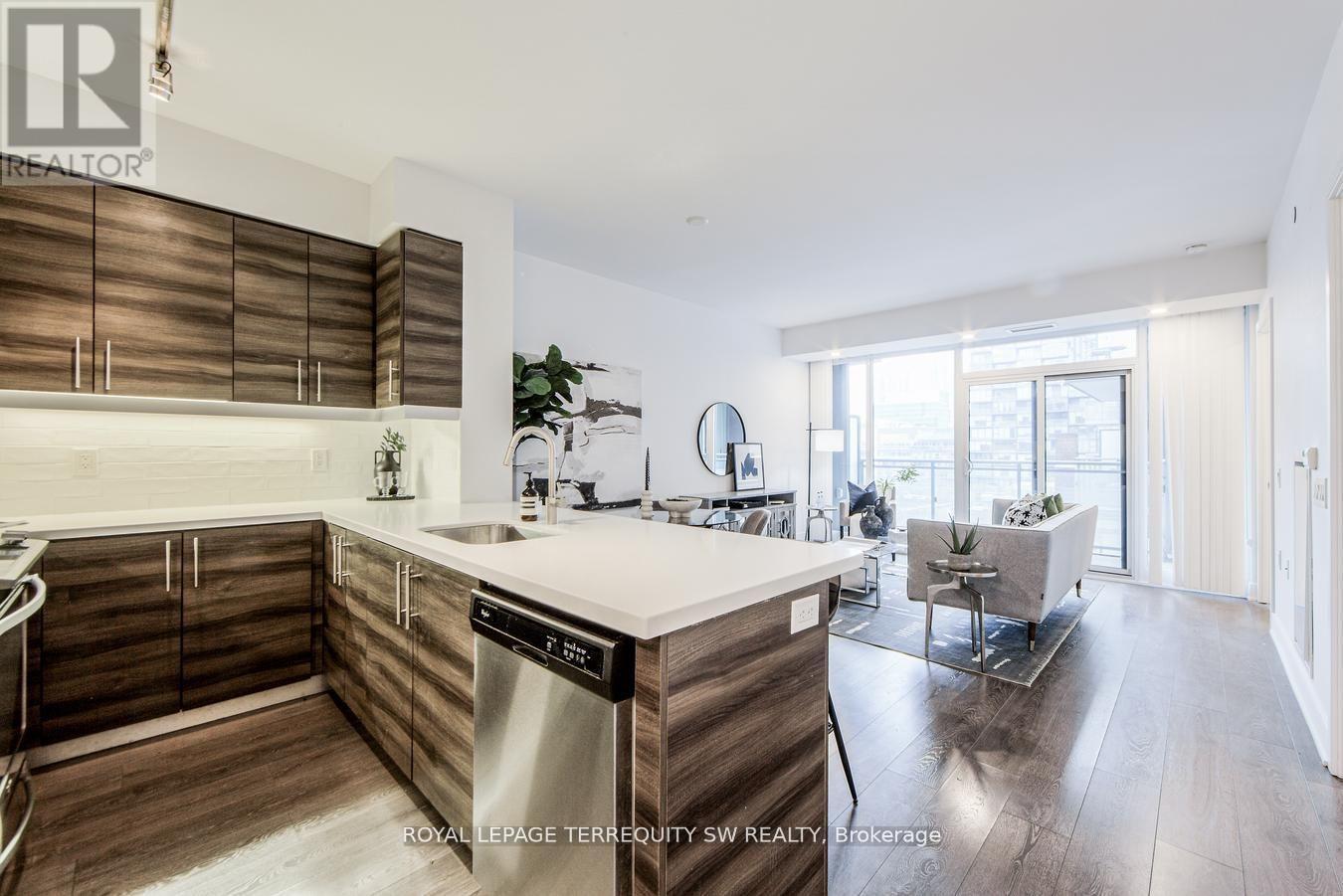 819 - 525 Adelaide Street W, Toronto (Waterfront Communities), Ontario  M5V 0N7 - Photo 3 - C12112713